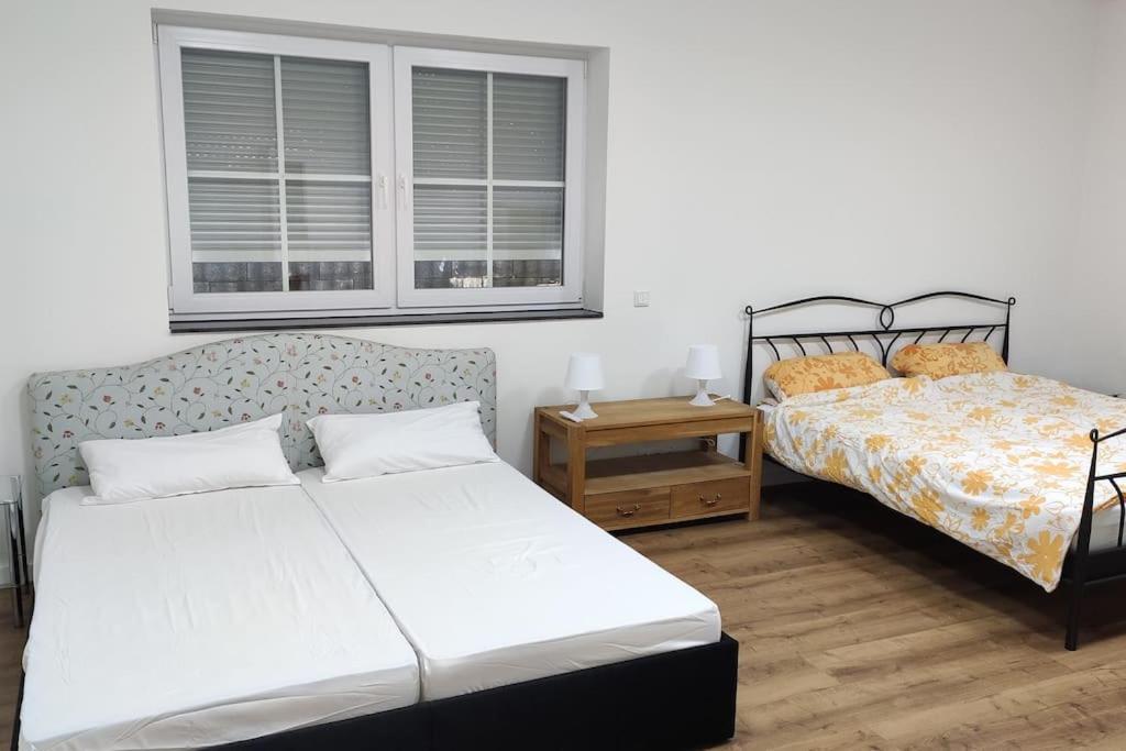 Neue 90 Qm 2-Zimmerwohnung Naehe Koeln Оденталь Екстер'єр фото